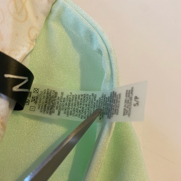 Victoria Secret Swim Bikini Top Green S *FLAW* New - Picture 6 of 8